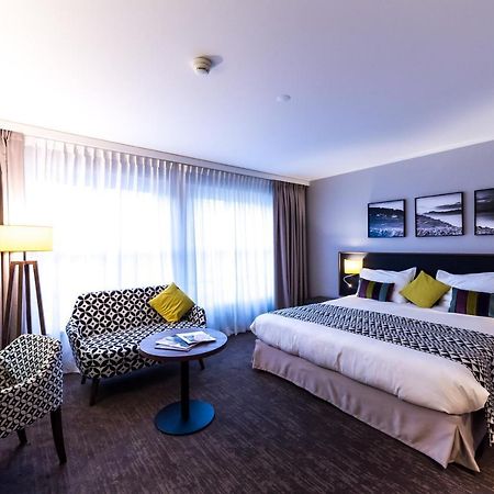 Studios Astra Hotel فيفي المظهر الخارجي الصورة