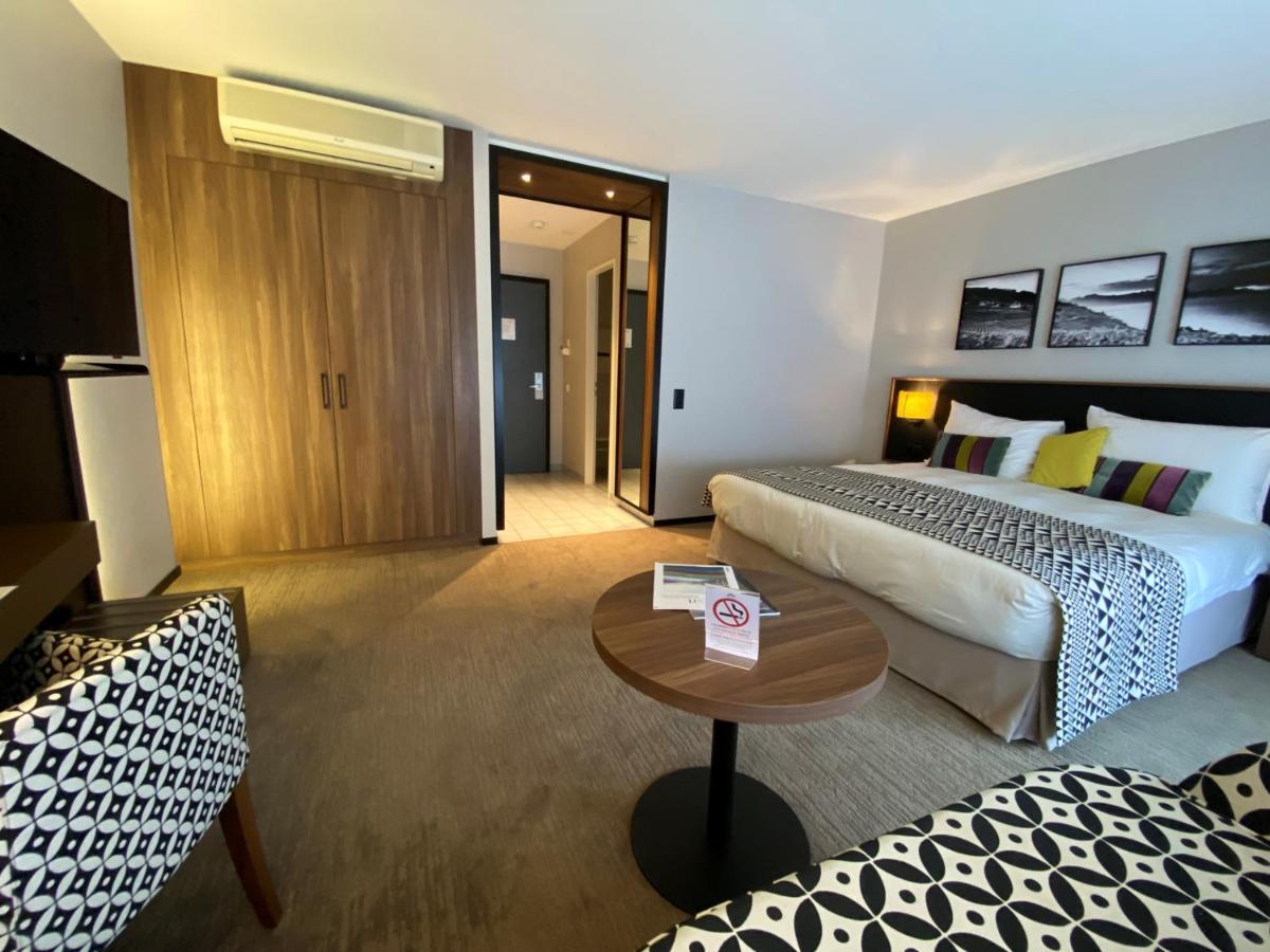 Studios Astra Hotel فيفي المظهر الخارجي الصورة